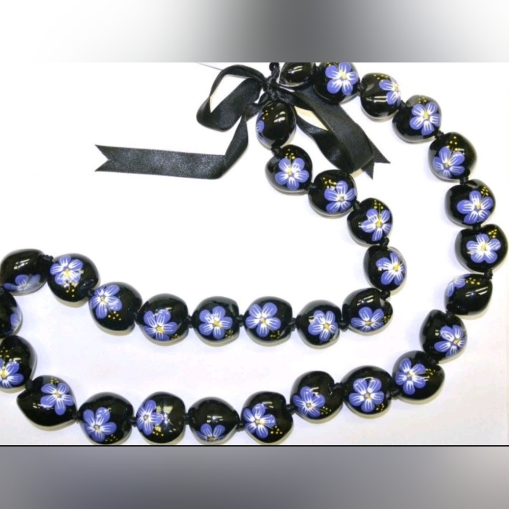 Hawaiian Kukui Nut Lei or Necklace With Hand-Painted Purple Hibiscus Flower